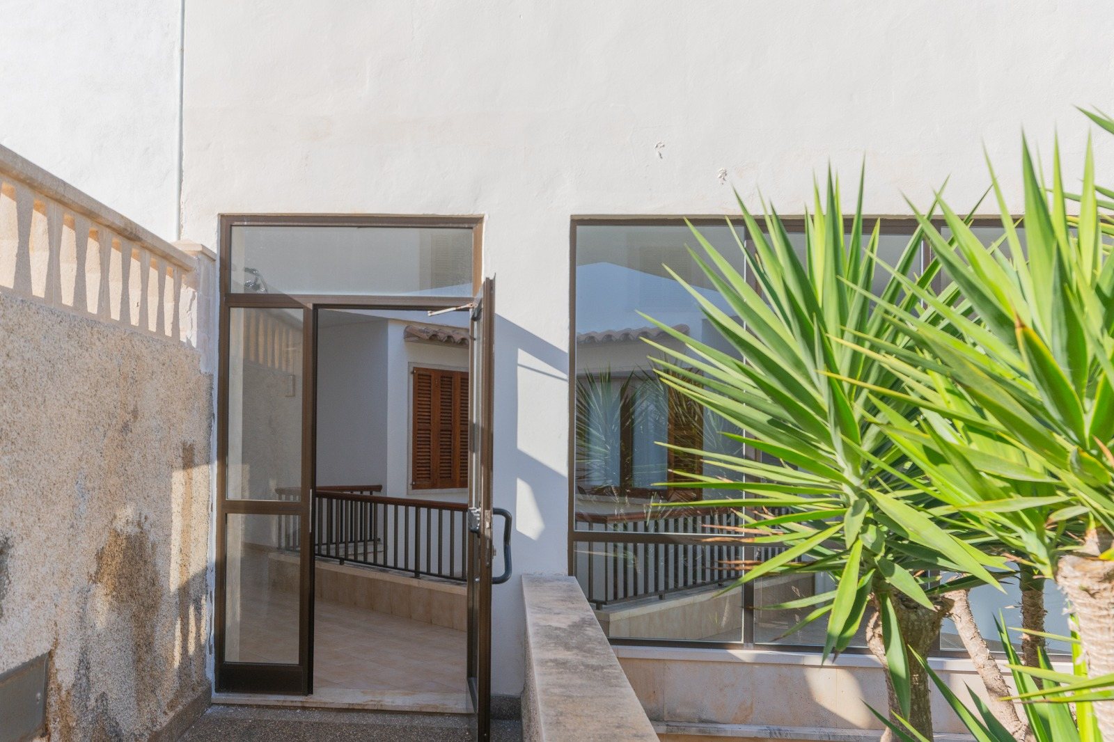 Apartamentos y entorno de Cala Figuera